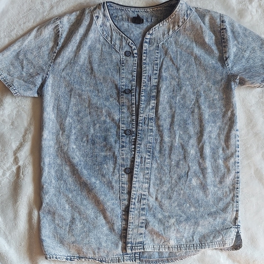 Denim vest XL(18) Art class button up